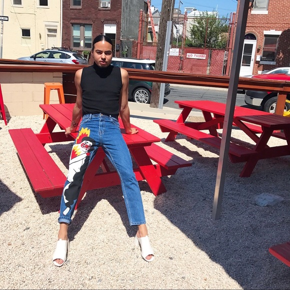 Meet your Posher, Jonny - Picture 6 of 8